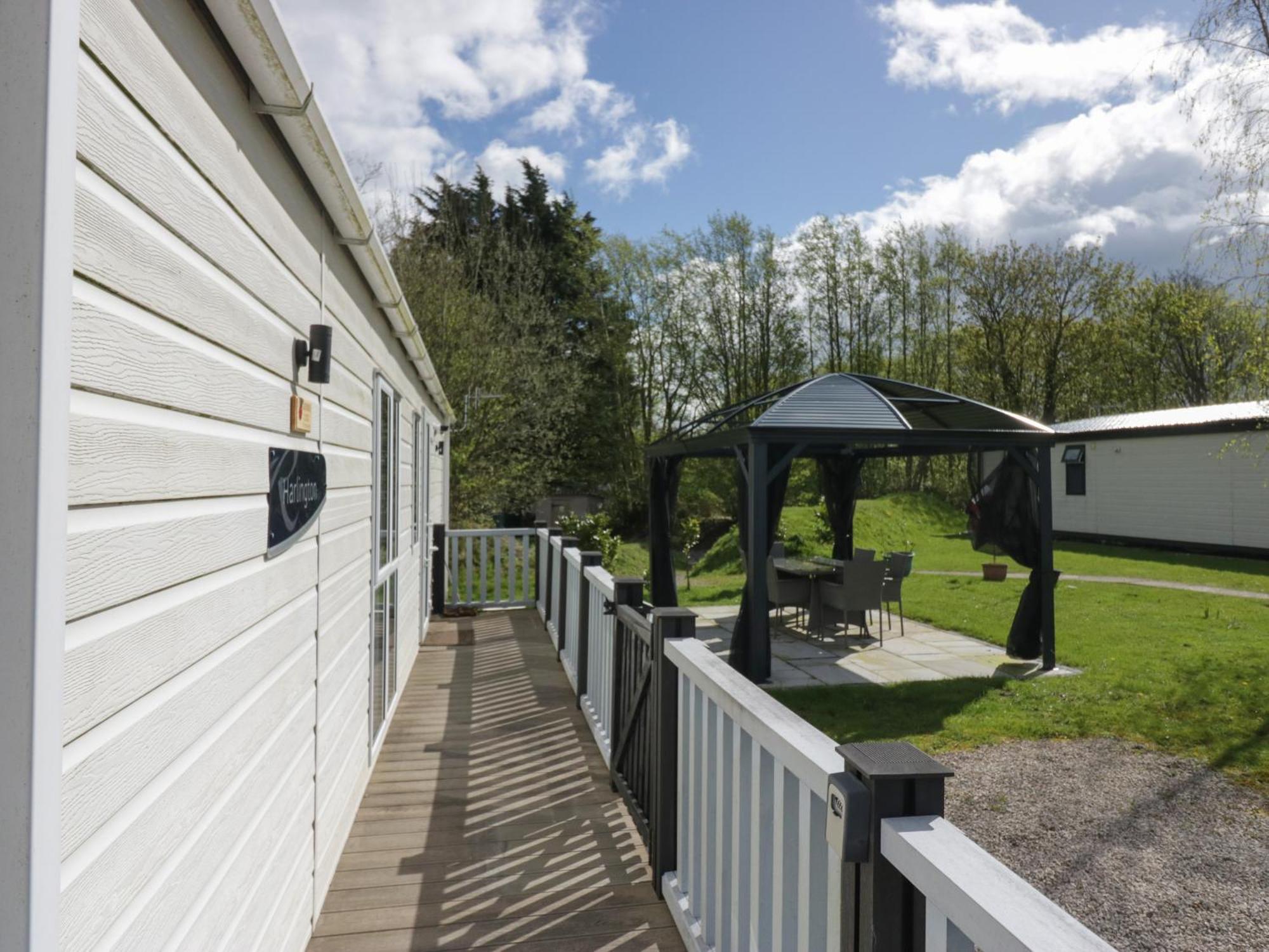 Ladybird Lodge Carnforth Εξωτερικό φωτογραφία